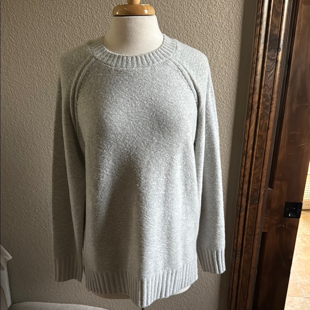 Love Ellie Cozy Gray Women's Sweater - Large